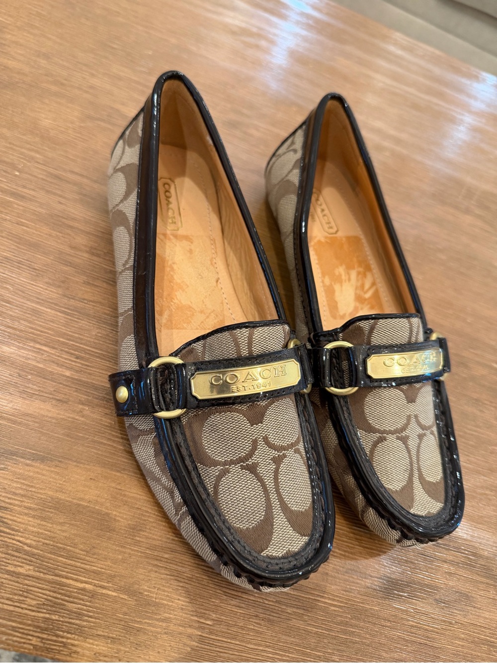 COACH Women's Signature Canvas Brown/Beige Loafers NWOT